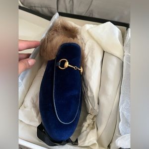 Periwinkle Velcet Gucci Princestown Loafers